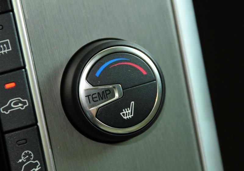 沃爾沃(進(jìn)口) 沃爾沃XC60 2011款 3.0 T6 AWD智尊版