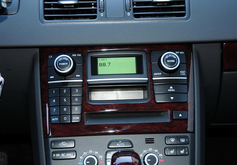 沃爾沃(進(jìn)口) 沃爾沃XC90 2012款 2.5T 北歐行政版