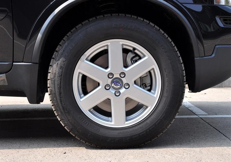 沃爾沃(進(jìn)口) 沃爾沃XC90 2011款 2.5T 北歐豪華版