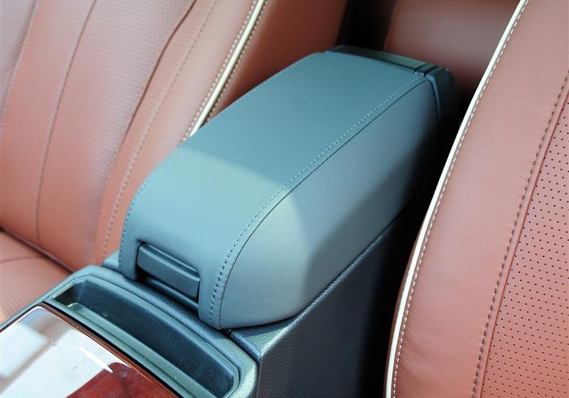 沃爾沃(進(jìn)口) 沃爾沃XC90 2011款 2.5T 北歐行政版