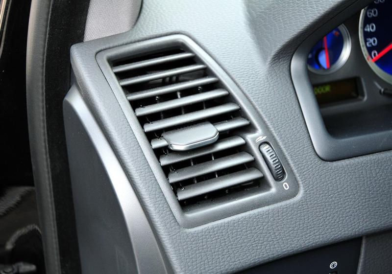 沃爾沃(進(jìn)口) 沃爾沃XC90 2011款 2.5T 北歐個(gè)性運(yùn)動(dòng)版