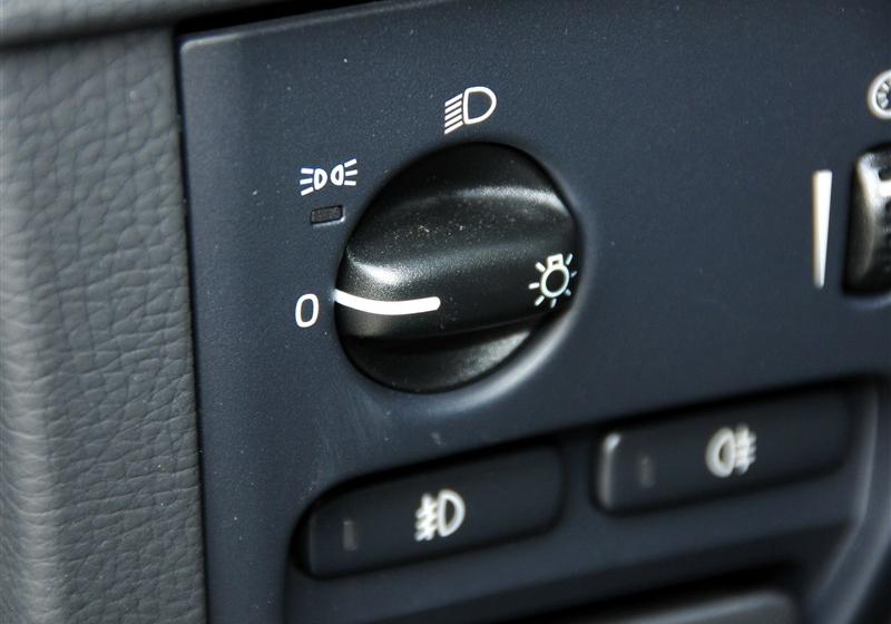 沃爾沃(進口) 沃爾沃XC90 2011款 2.5T 北歐個性運動版