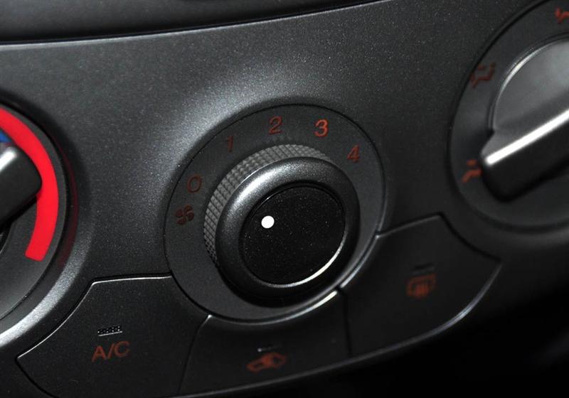 通用雪佛蘭 賽歐 2010款 1.2L 手動(dòng)溫馨版