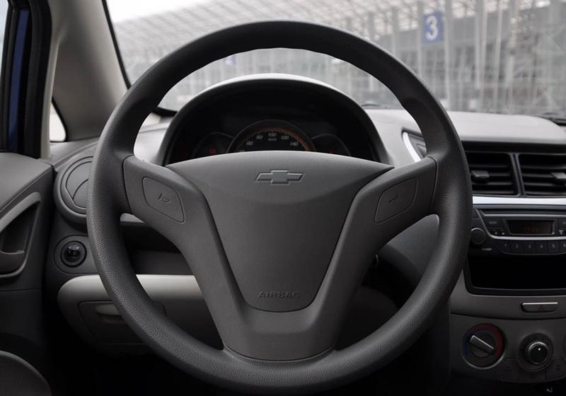 通用雪佛蘭 賽歐 2010款 1.4L 手動理想版