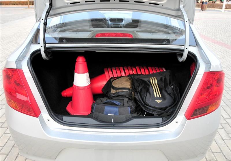 通用雪佛蘭 賽歐 2010款 1.4L 手動優逸版