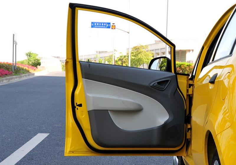 通用雪佛蘭 賽歐 2010款 兩廂 1.2L EMT理想版