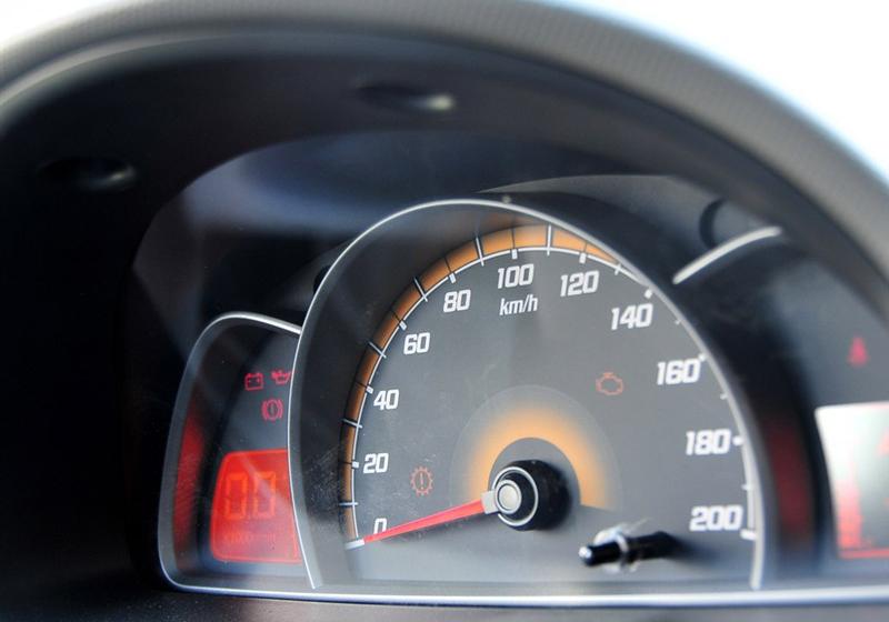 通用雪佛蘭 賽歐 2010款 兩廂 1.2L EMT理想版