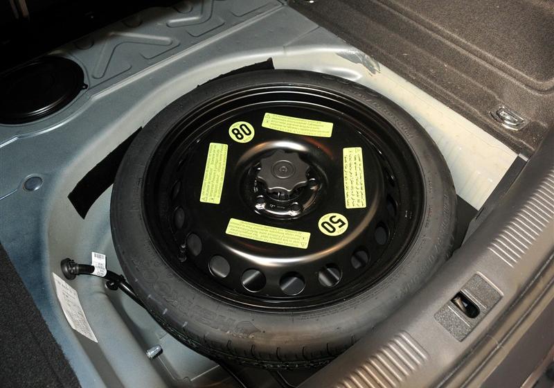 奧迪A4L  2011款 2.0 TFSI 技術(shù)型