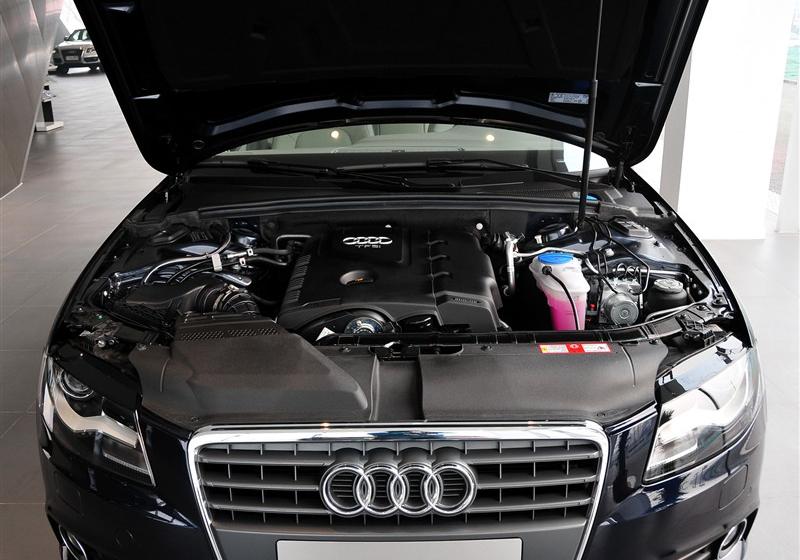 奧迪A4L  2011款 2.0 TFSI 技術(shù)型