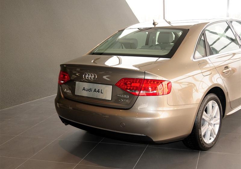 奧迪A4L  2011款 2.0 TFSI 豪華型