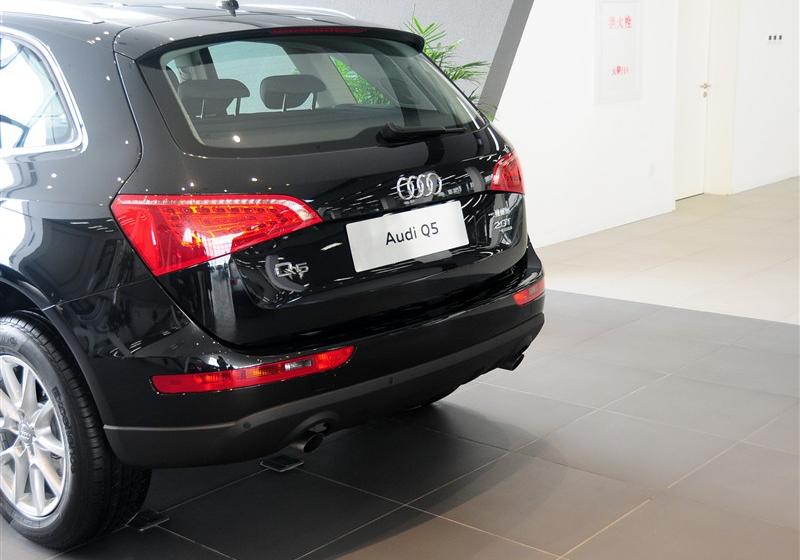 奧迪Q5  2011款 2.0TSI 舒適型