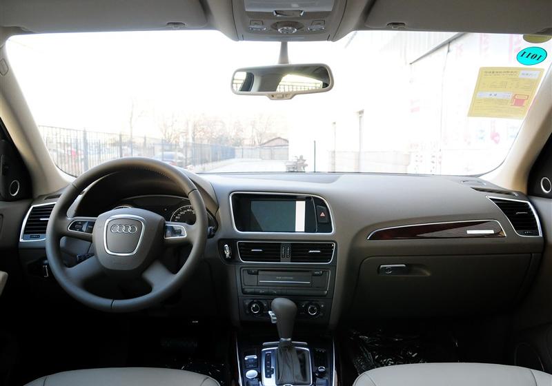 奧迪Q5  2011款 2.0TSI 舒適型