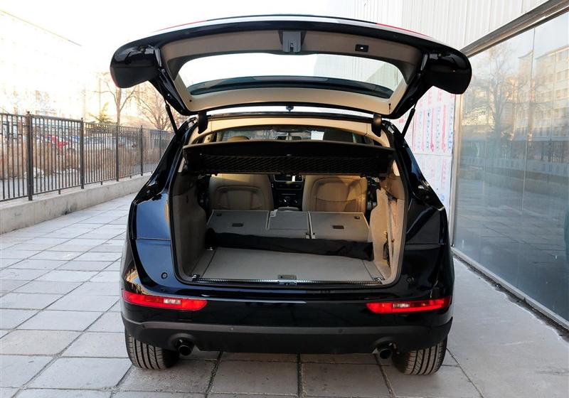奧迪Q5  2011款 2.0TSI 舒適型