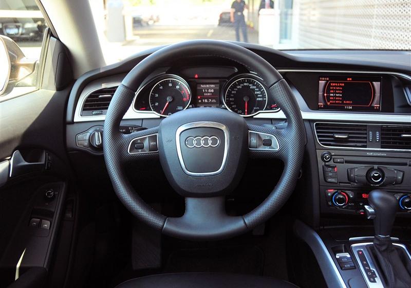 奧迪A5  2010款 2.0TSI Coupe 風尚版