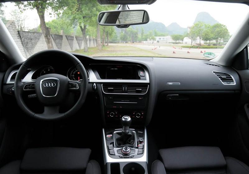 奧迪A5  2010款 2.0TSI Sportback 舒適型