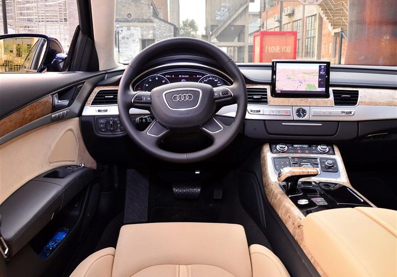 奧迪A8  2011款 3.0TFSI quattro豪華型(245kW)