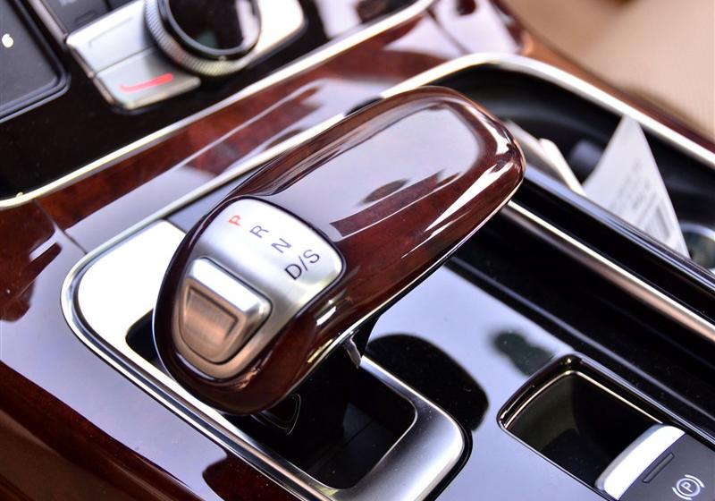 奧迪A8  2011款 3.0TFSI quattro豪華型(245kW)