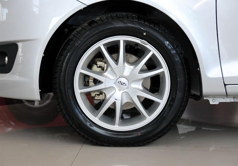 風云2  2010款 1.5 兩廂 豪華型