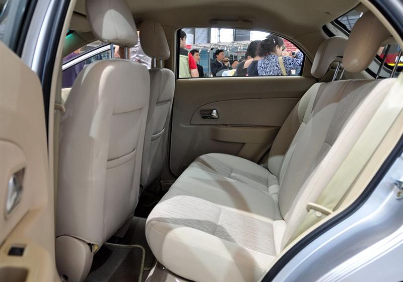 風云2  2010款 1.5 尊貴型