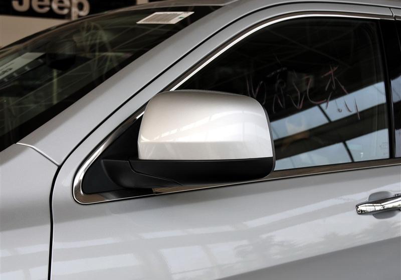 大切諾基(進口)  2011款 3.6 豪華版