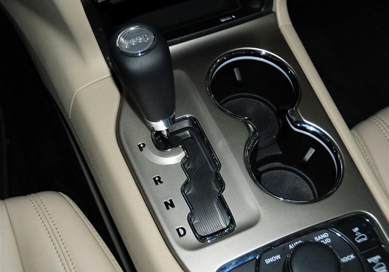 大切諾基(進口)  2011款 3.6 豪華導航版