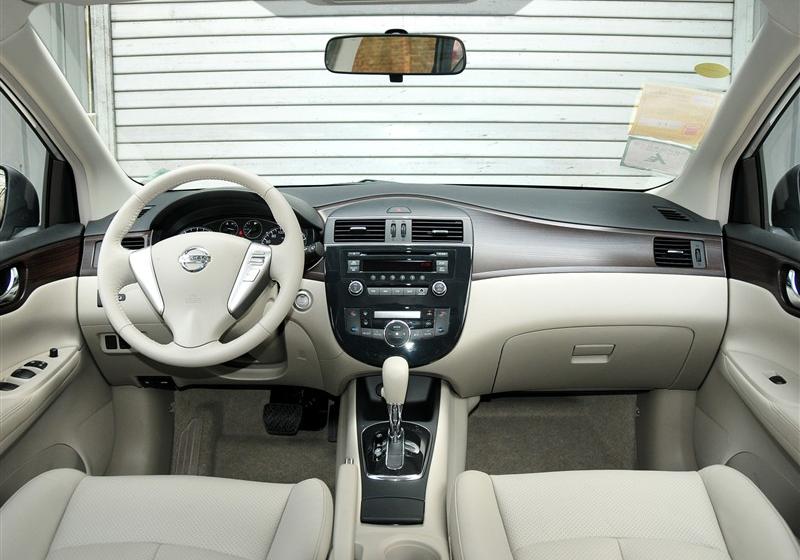 騏達(dá)  2011款 1.6 CVT豪華型