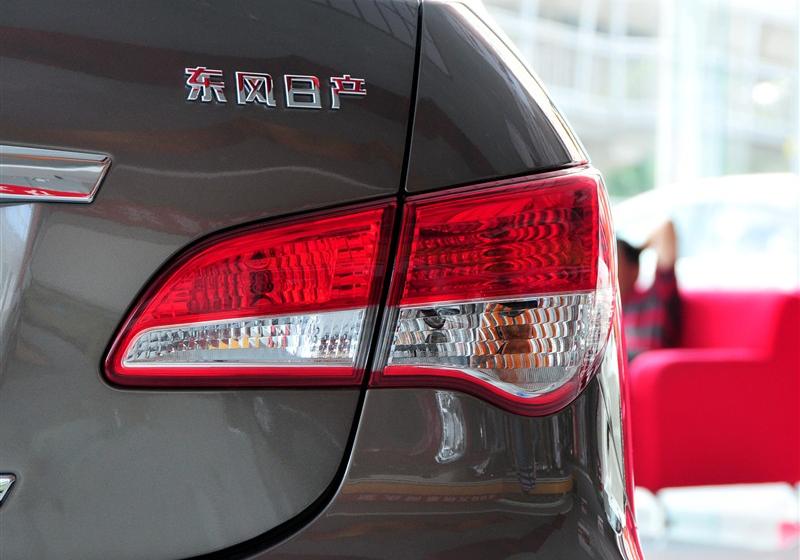 軒逸  2009款 1.6XL 豪華天窗版 MT