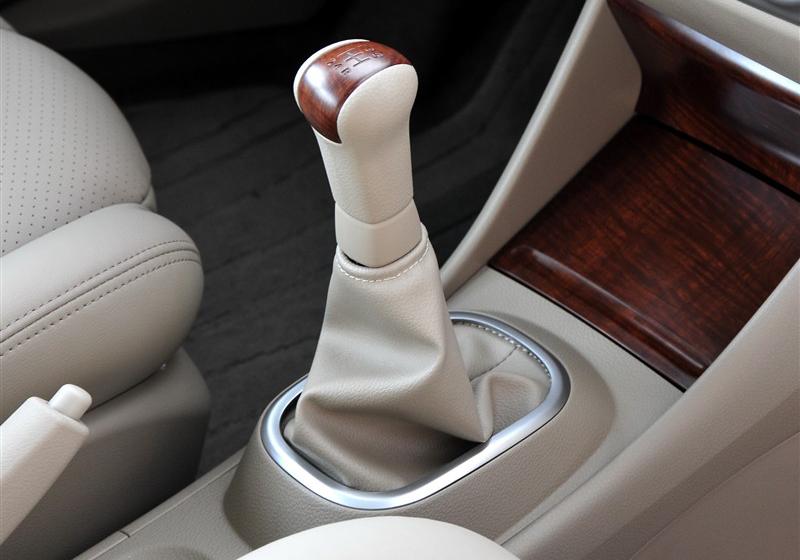 軒逸  2009款 1.6XL 豪華天窗版 MT