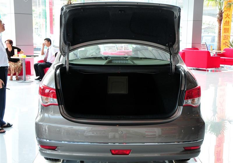 軒逸  2009款 1.6XL 豪華天窗版 MT