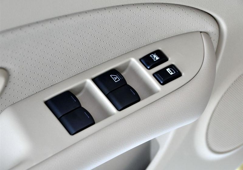 軒逸  2009款 1.6XL 豪華天窗版 AT