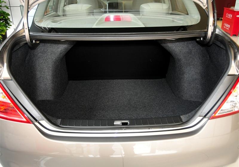 陽光  2011款 1.5XL 豪華版 CVT