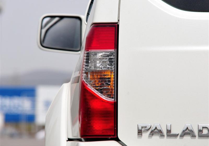 帕拉丁  2006款 2.4 四驅標準型