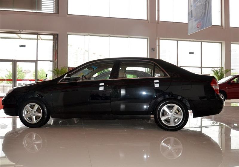 比亞迪F6  2011款 黃金版 1.8L MT尊享型