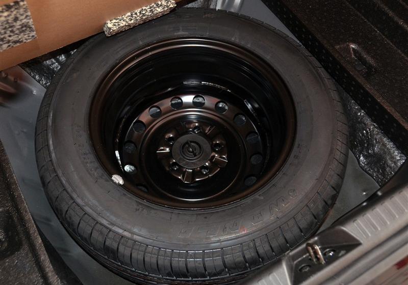 比亞迪F6  2011款 黃金版 1.8L MT尊享型