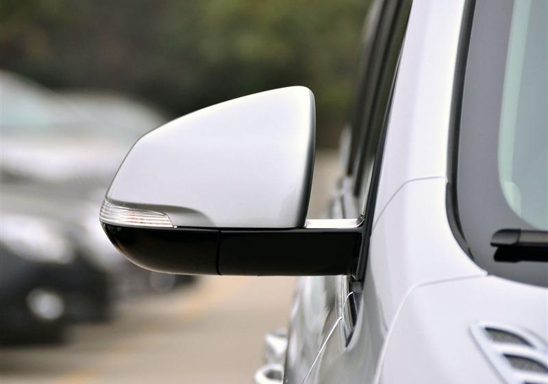 別克GL8  2011款 2.4L CT豪華商務舒適版