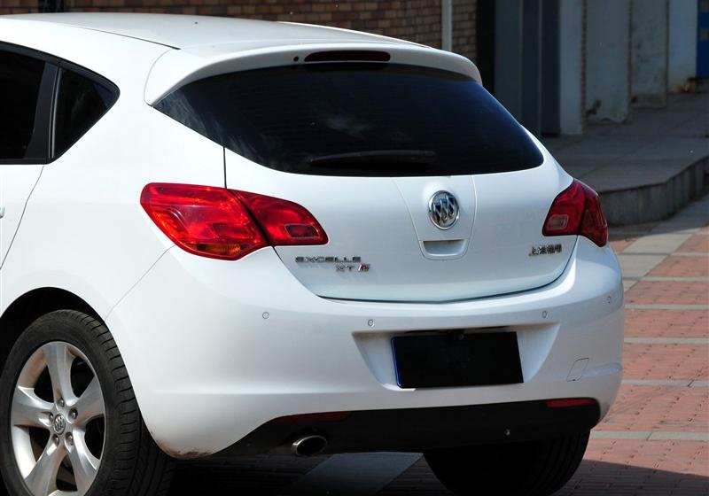 英朗  2010款 XT 1.6T 時尚運(yùn)動版