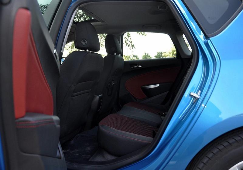 英朗  2010款 XT 1.6T 新銳運(yùn)動(dòng)版