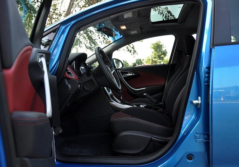 英朗  2010款 XT 1.6T 新銳運動版