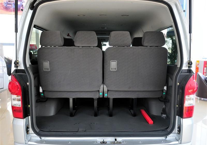 威麟H3  2011款 2.0T 豪華型