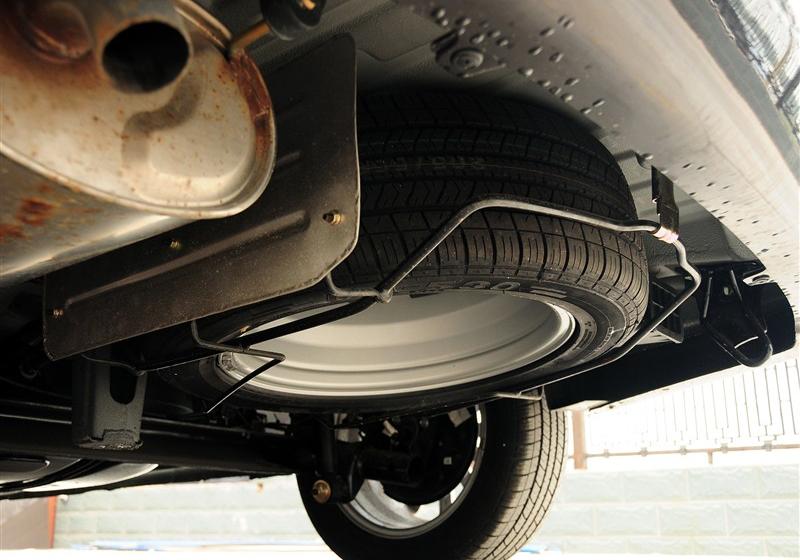 威麟V5  2012款 2.0L 4AT 豪華型