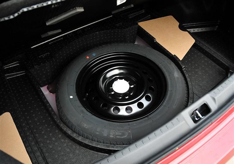 騰翼C30  2012款 1.5 手動豪華型