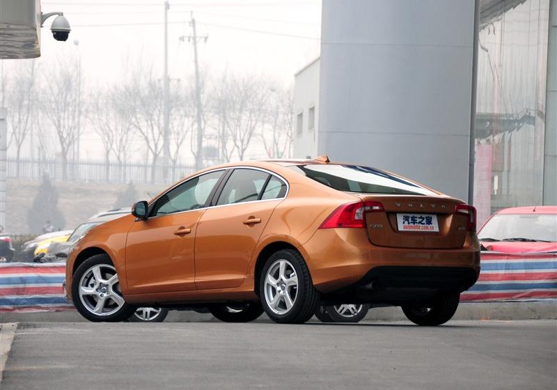 沃爾沃S60  2011款 2.0T 智雅版