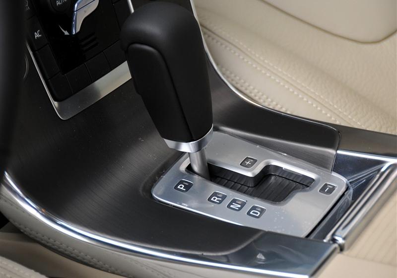 沃爾沃S60  2011款 2.0T 智雅版