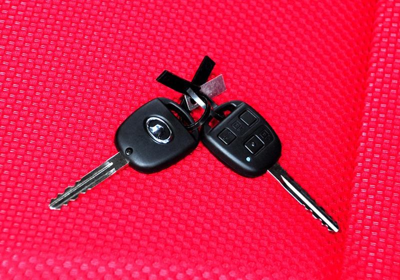 炫麗  2010款 CROSS 1.3L AMT