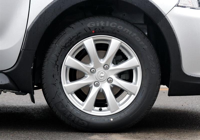 炫麗  2010款 CROSS 1.5L 冠軍版