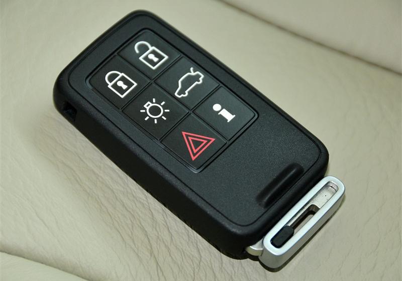 沃爾沃XC60  2011款 3.0 T6 AWD智尊版