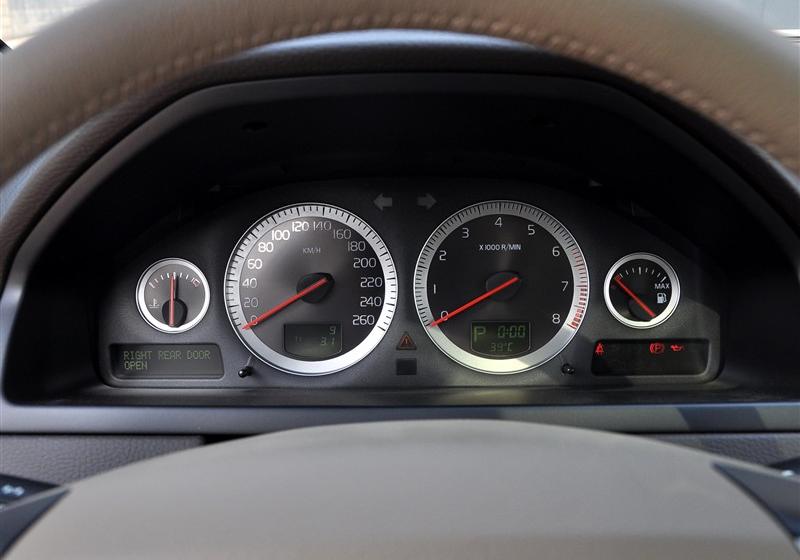 沃爾沃XC90  2011款 2.5T 北歐豪華版