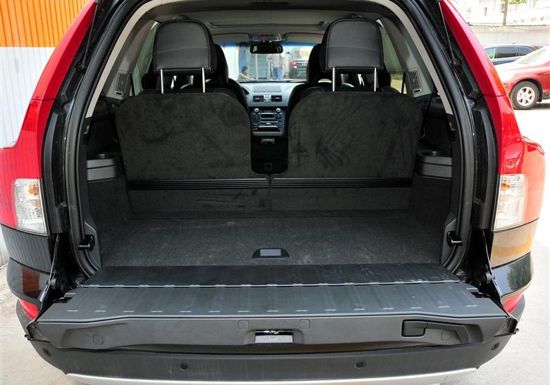 沃爾沃XC90  2011款 2.5T 北歐個(gè)性運(yùn)動(dòng)版