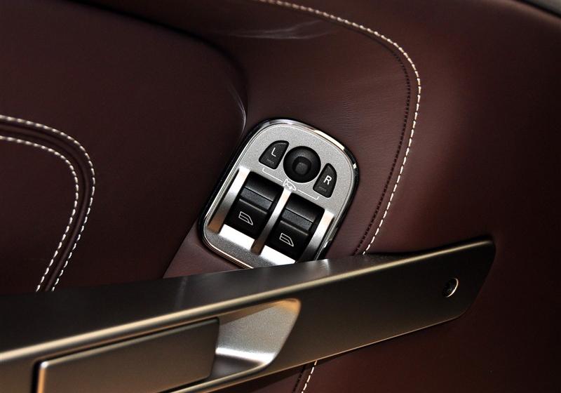 阿斯頓·馬丁 Virage 2012款 6.0 Coupe