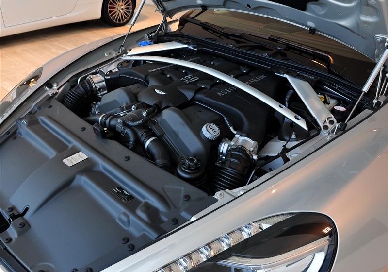 阿斯頓·馬丁 Virage 2012款 6.0 Coupe